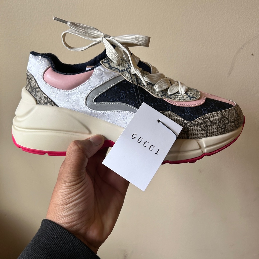 Used Gucci shoes worn one time